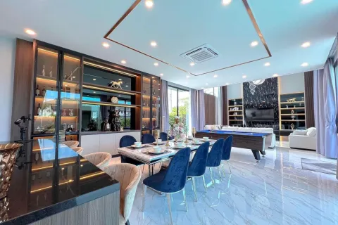 Villa à Pattaya, Thaïlande 6 chambres № 155713 - photo 9