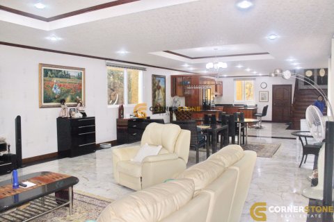 Studio on Jomtien Beach, Pattaya, Thailand № 26924 - photo 18