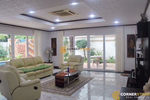 Studio on Jomtien Beach, Pattaya, Thailand № 26924 - photo 14