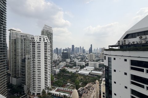 Condo à Khlong Toei, Bangkok, Thaïlande, 3 chambres № 201334 - photo 2