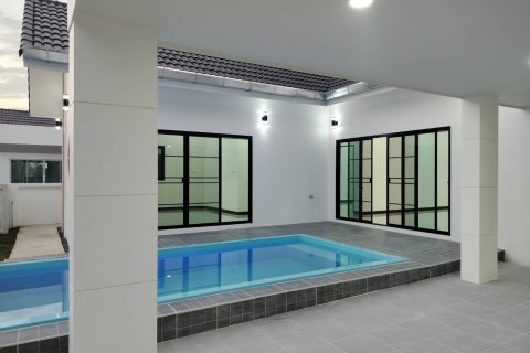 Villa in Chiang Mai, Thailand 3 bedrooms № 157204 - photo 4