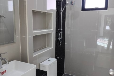 Villa in Chiang Mai, Thailand 3 bedrooms № 157204 - photo 22