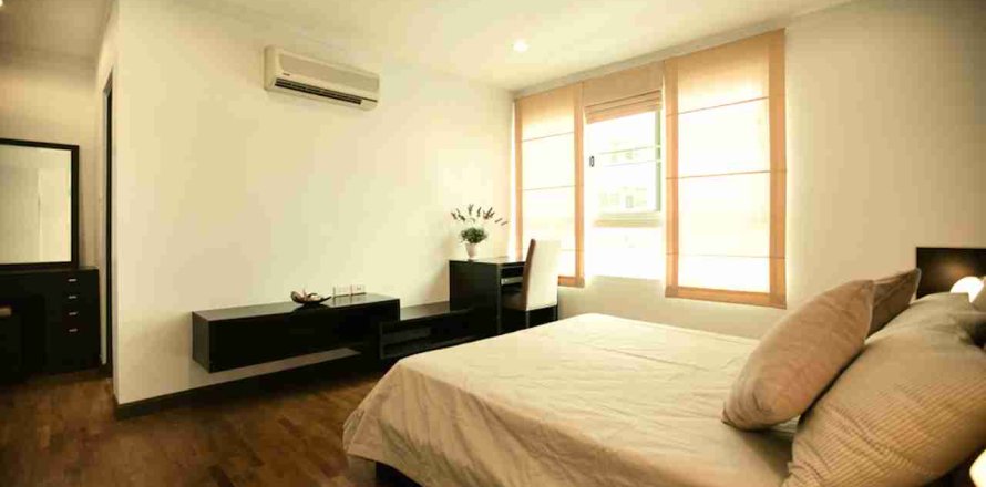 Condo à Bangkok, Thaïlande, 2 chambres № 183524
