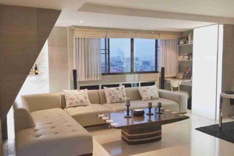 Condo à Bangkok, Thaïlande, 2 chambres  № 183529 - photo 4