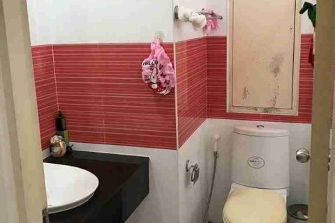 Condo in Phaya Thai, Bangkok, Thailand, 2 bedrooms № 183528 - photo 5