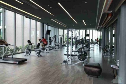 Condo in Thonburi, Bangkok, Thailand, 1 bedroom  № 183525 - photo 3