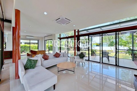 บ้านในพัทยา, ประเทศไทย 5 ห้องนอน № 198070 - รูปถ่าย 5