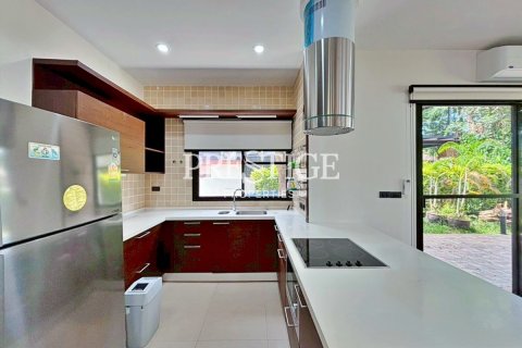 บ้านในพัทยา, ประเทศไทย 5 ห้องนอน № 198070 - รูปถ่าย 11