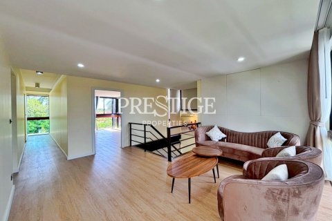 บ้านในพัทยา, ประเทศไทย 5 ห้องนอน № 198070 - รูปถ่าย 13