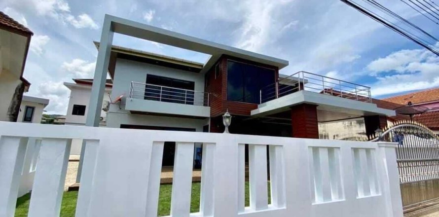 Maison à Kathu, Thaïlande 4 chambres № 156448