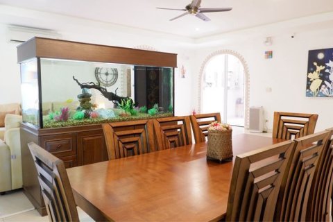 Maison à San Sai, Thaïlande 3 chambres № 156452 - photo 15