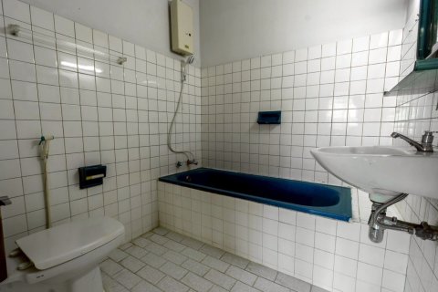 Таунхаус в Сатхоне, Бангкок, Таиланд с 4 спальнями  № 156447 - фото 14