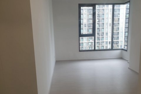 Кондоминиум с 2 спальнями в Фаси Чароене, Бангкок, Таиланд № 137910 - фото 2