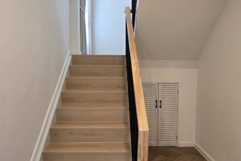 Дом в Клонг Сам Ва, Бангкок, Таиланд с 4 спальнями  № 137908 - фото 7