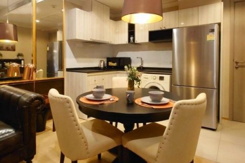 Studio dans le Condo à Watthana, Bangkok, Thaïlande  № 137907 - photo 2