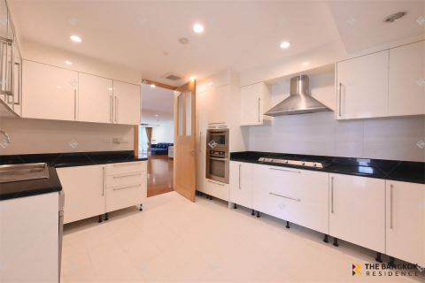 Apartment in Bangkok, Thailand 3 bedrooms № 191043 - photo 7