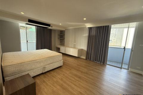 Appartement à Bangkok, Thaïlande 4 chambres № 191046