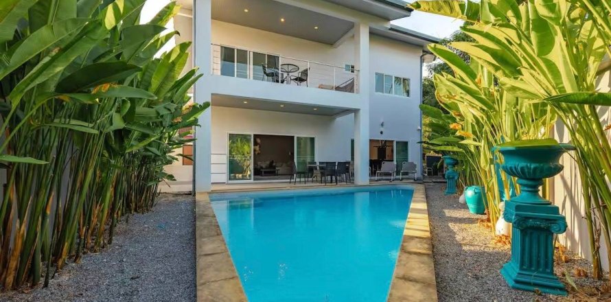 Villa in Phuket, Thailand 4 Schlafzimmer № 222365