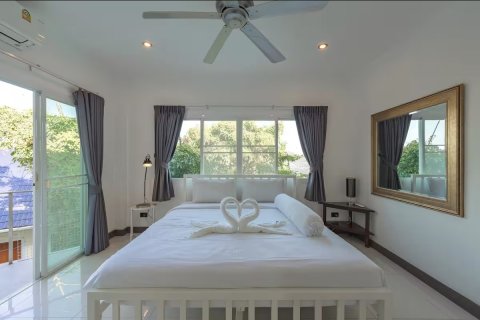 Villa in Phuket, Thailand 4 Schlafzimmer № 222365 - Foto 12