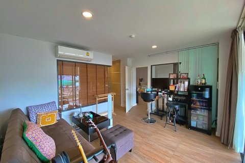 Condo in Hua Hin, Thailand, 2 bedrooms  № 168425 - photo 23