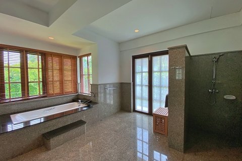 Villa in Hua Hin, Thailand 5 bedrooms № 168426 - photo 20