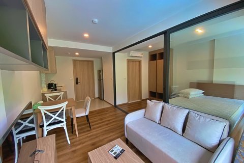 Condo in Hua Hin, Thailand, 1 bedroom  № 168421 - photo 16