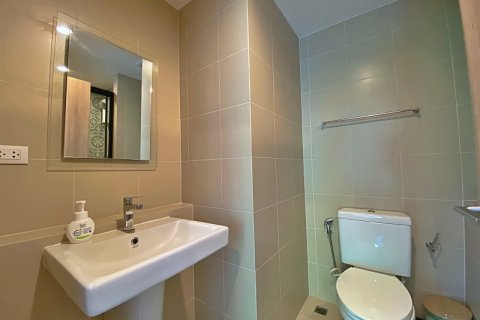 Condo in Hua Hin, Thailand, 1 bedroom  № 168421 - photo 8