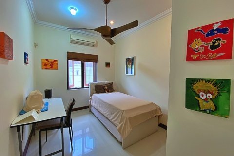 Villa in Hua Hin, Thailand 4 bedrooms № 168424 - photo 26
