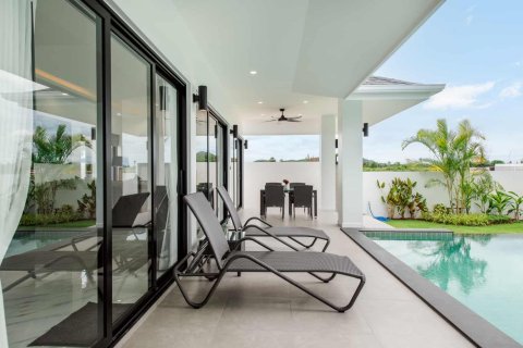 Вилла в Хуа Хине, Таиланд с 3 спальнями  № 166564 - фото 19