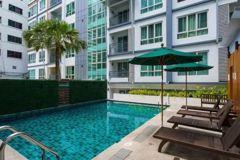 Studio in the Condo in Khlong Toei, Bangkok, Thailand  № 158530 - photo 7