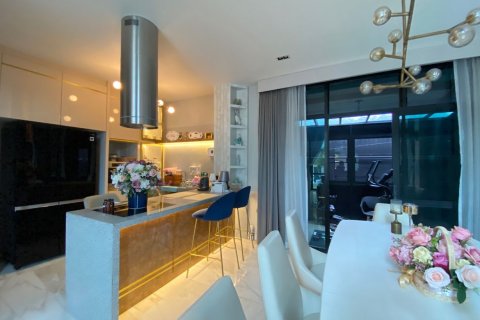 Maison à Chiang Mai, Thaïlande 4 chambres № 149637 - photo 7