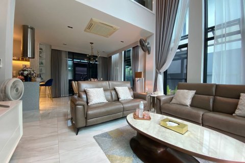 Maison à Chiang Mai, Thaïlande 4 chambres № 149637 - photo 4