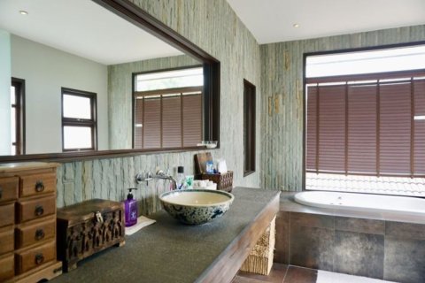 Вилла в Чиангмае, Таиланд с 4 спальнями  № 149634 - фото 23