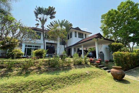 Вилла в Чиангмае, Таиланд с 4 спальнями  № 149634 - фото 7