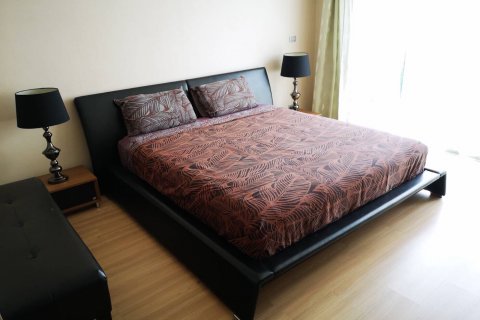 Кондоминиум с 2 спальнями в Пхракханонге, Бангкок, Таиланд № 143925 - фото 4