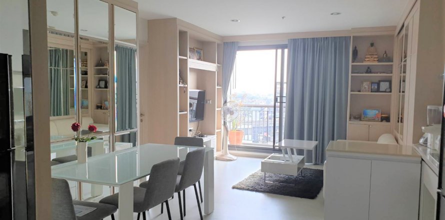 Кондоминиум с 2 спальнями в Бангкоке, Таиланд № 143928