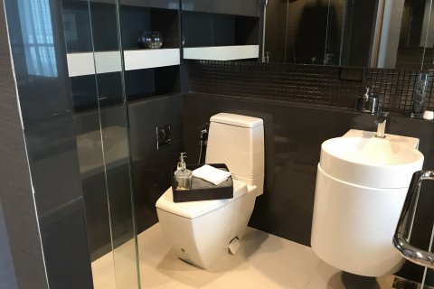 Condo à Sathon, Bangkok, Thaïlande, 2 chambres  № 143930 - photo 6