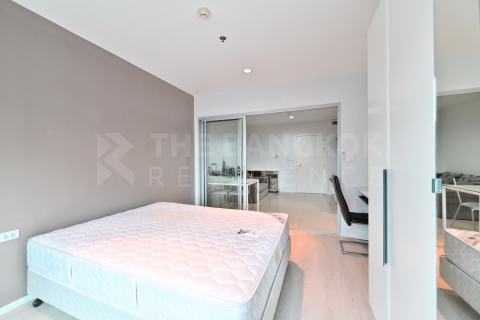 Condo in Bangkok, Thailand, 1 bedroom № 184953 - photo 2