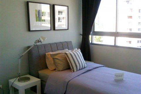 Condo in Bangkok, Thailand, 2 bedrooms  № 144211 - photo 6