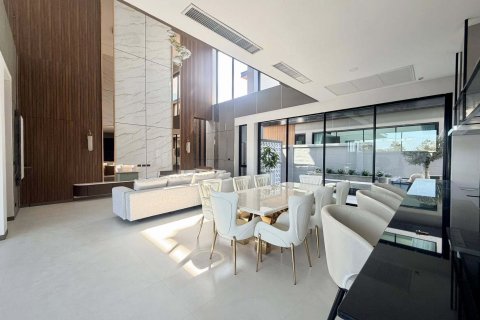 Villa à Pattaya, Thaïlande 7 chambres № 171591 - photo 3