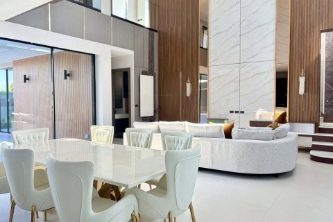 Villa à Pattaya, Thaïlande 7 chambres № 171591 - photo 7