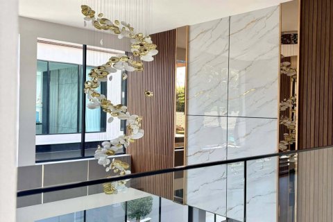 Villa à Pattaya, Thaïlande 7 chambres № 171591 - photo 11