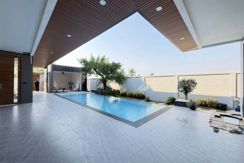 Villa à Pattaya, Thaïlande 7 chambres № 171591 - photo 20