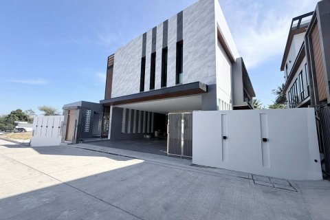 Villa à Pattaya, Thaïlande 7 chambres № 171591 - photo 16