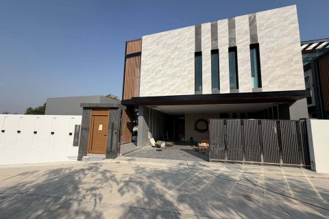 Villa à Pattaya, Thaïlande 7 chambres № 171591 - photo 15