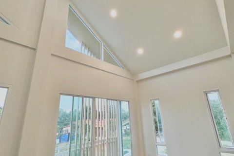 Maison à Pattaya, Thaïlande 4 chambres № 171592 - photo 2