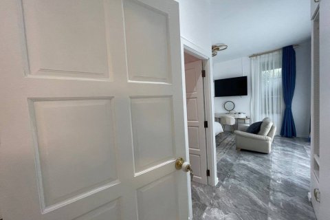 Вилла в Пхукете, Таиланд с 3 спальнями № 171587 - фото 17