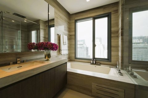 Condo in Bangkok, Thailand, 3 bedrooms  № 180693 - photo 19