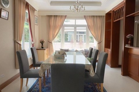 Дом в Суан Луанге, Бангкок, Таиланд с 4 спальнями  № 172773 - фото 6