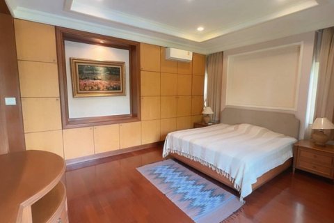 Дом в Суан Луанге, Бангкок, Таиланд с 4 спальнями  № 172773 - фото 8